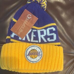 Mitchell & Ness Lakers Pom Knit Beanie - Purple & Gold Lakers